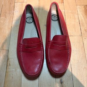 Driver Club USA penny Loafers Women’s Size 9 Red Comfort Leather Dress Shoes
